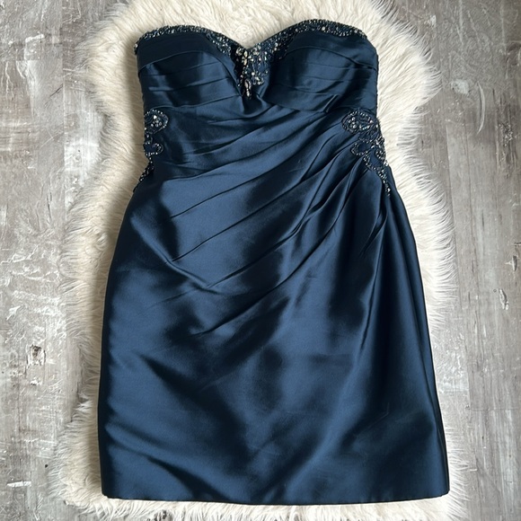 Social Occasions by Mon Cheri Silk Dress and Jacket - Picture 2 of 12